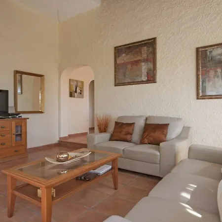 Villa In - 104848 By Mo Calpe